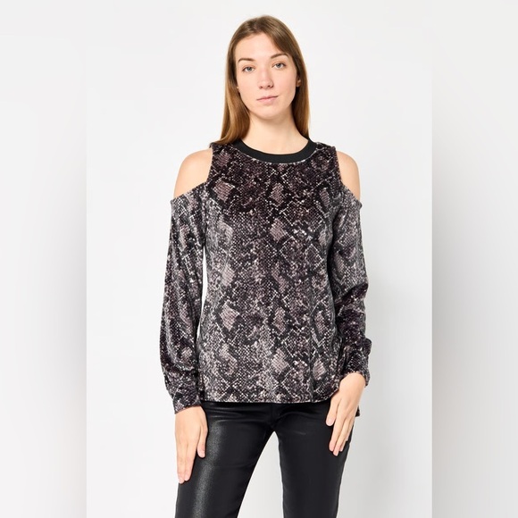 MICHAEL KORS | Women Round Neck Cold Shoulder Snakeskin Blouse, Multicolor - Picture 1 of 16